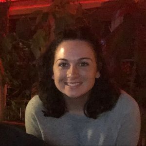 Meet your Posher, Cassandra